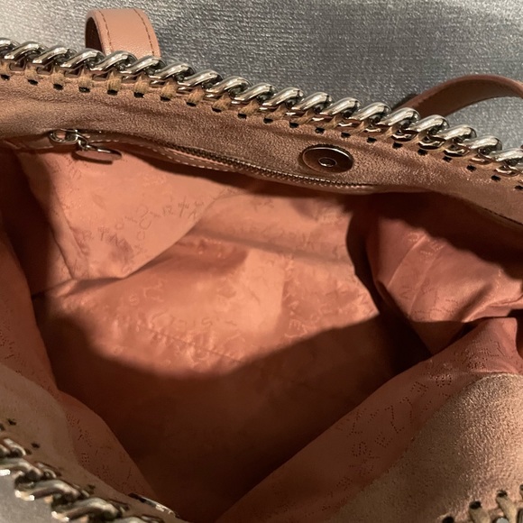 Stella McCartney soft Pink vegan chain-trimmed handbag, AUTHENTIC purchased new - Picture 7 of 9